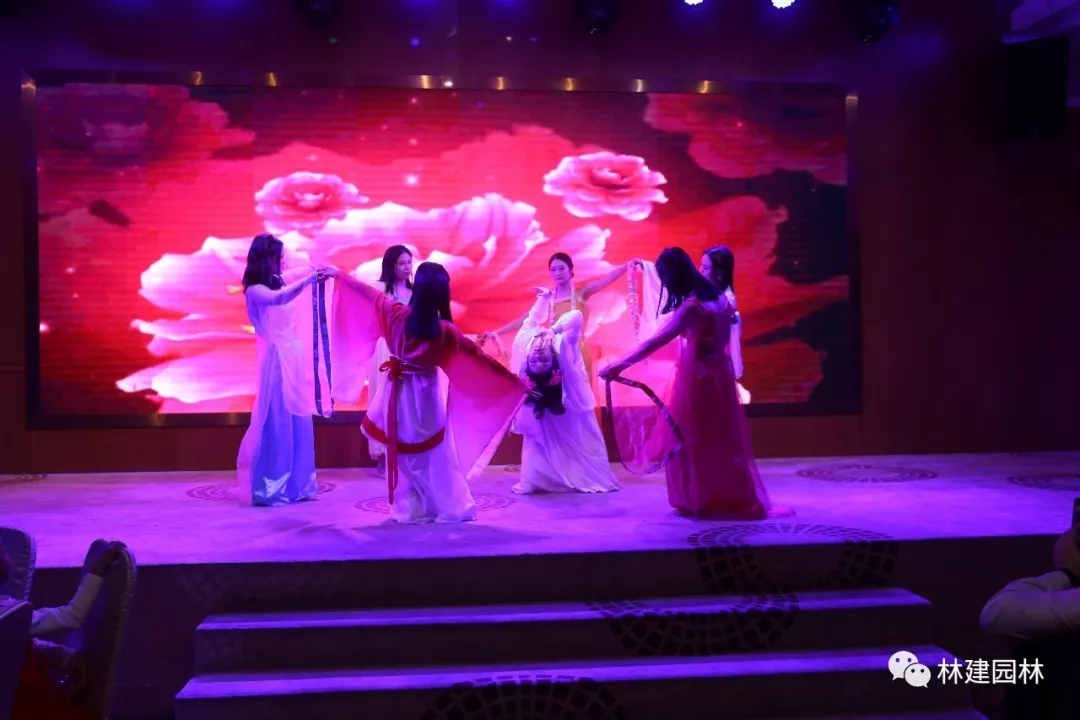 640.webp (28).jpg 640.webp (28).jpg